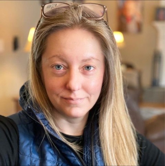 Meet your Posher, Nicki - Picture 1 of 1